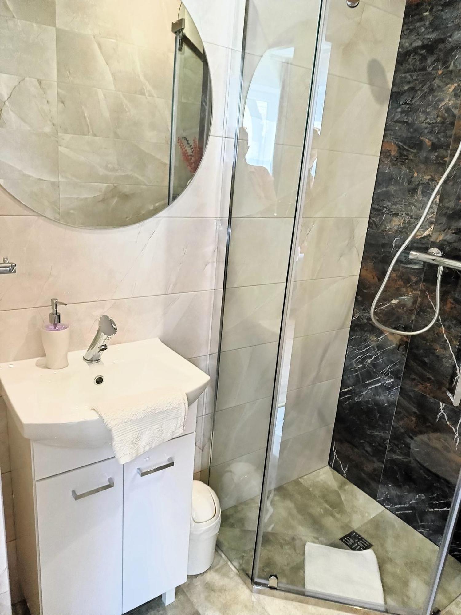 City Center Apartments - Apartamenty Nad Rzeka Netta アウグストゥフ エクステリア 写真